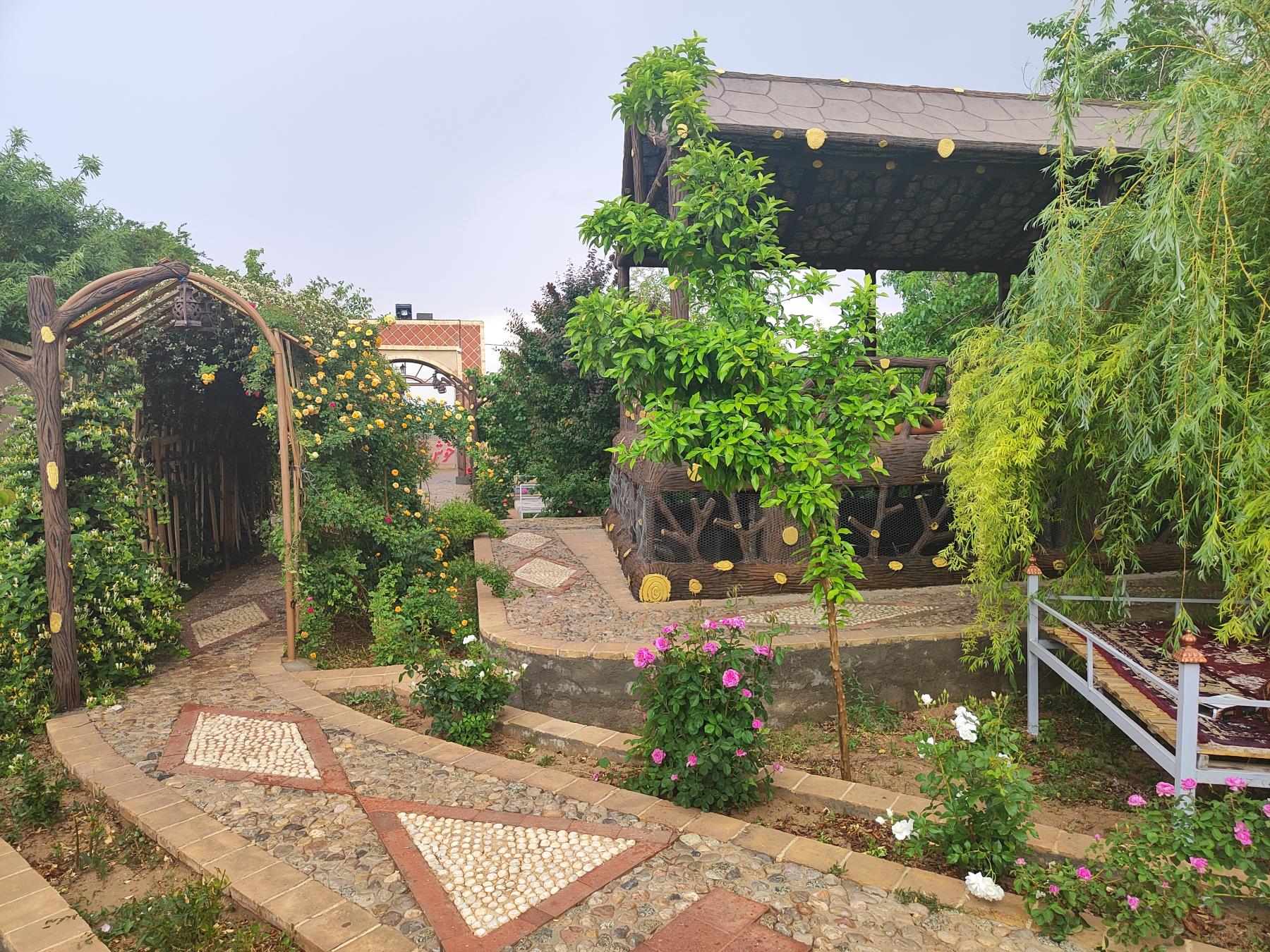 باغ رستوران شربی(خوش نگار)
